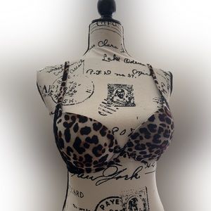 Secret Treasures intimates Cheetah print underwire push up bra size: 34B